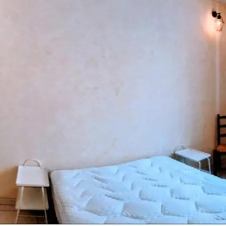 La Sainte Barbe Apartment